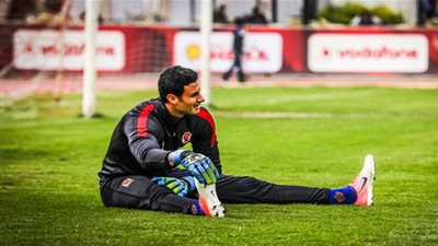 إصابة محمد الشناوي في تدريب الأهلي