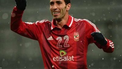 صورة... أبوتريكة ينعي صفوت عبدالحليم