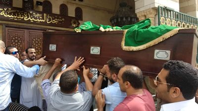 صور.. وزير الدفاع ومحمود الخطيب أبرز حضور جنازة صفوت عبدالحليم