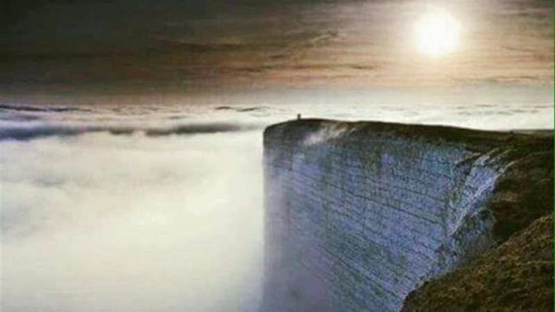 حافة الموت