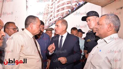 صور.. محافظ أسيوط يشهد تنفيذ سيناريو محاكاة لطول أمطار غزيرة بنفق الزهراء