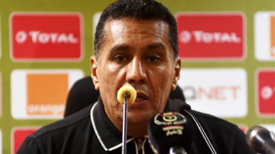 رشيد الطاوسي: نسعى للتعويض في لقاء العودة بالجزائر