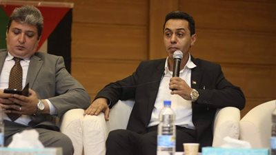 فيديو .. باحث سياسي فلسطيني: ميزان القوة اختل بسبب الانقسام السياسي