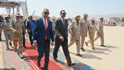 محافظ سوهاج يشهد حفل انتهاء الدورة التدريبية لأمناء الشرطة للترقي