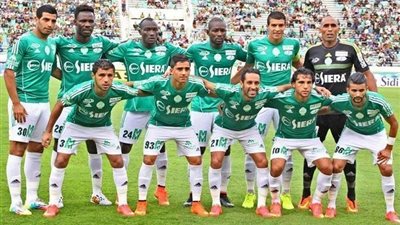 الرجاء البيضاوي يخطف فوزا غاليا من إنيمبا خارج ملعبه في ذهاب نصف نهائي الكونفدرالية.