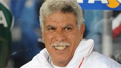 حسن شحاتة يصل النمسا الخميس 