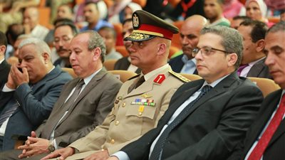 فيديو.. محافظ كفرالشيخ يشهد الإحتفال بالذكرى الـ 45 لإنتصارات حرب أكتوبر المجيدة