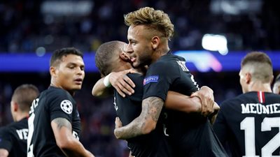 باريس تقسو علي النجم الأحمر بسداسيه نظيفة في دوري أبطال أوروبا 