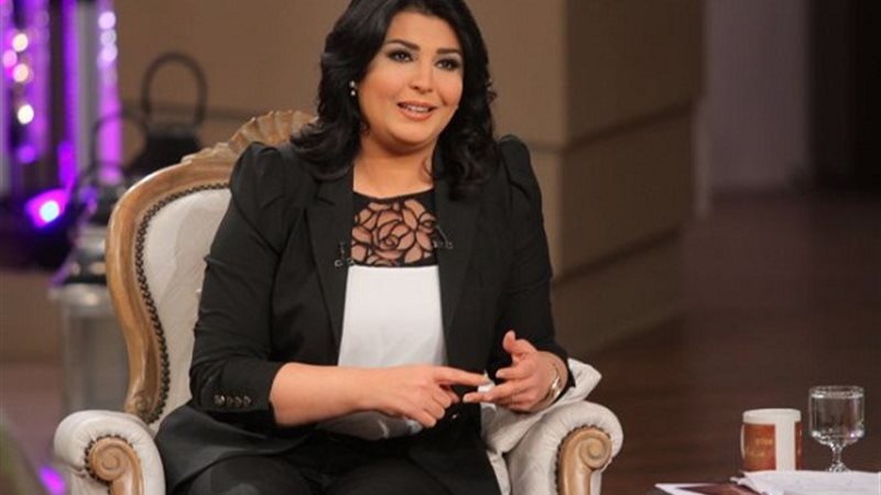 منى الشاذلي 