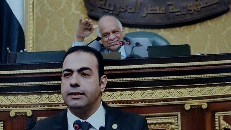 محمود حسين
