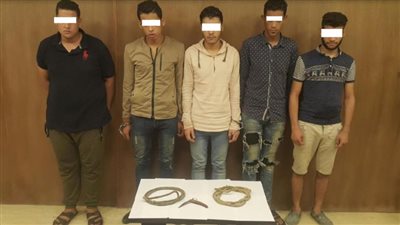 ضبط 5 أشخاص حال توجههم لسرقة محتويات شقة بمدينة الغردقة