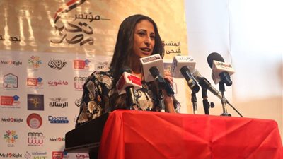 هدى أنور : تغطية حرب أكتوبر أدبيا ناقصة ..وهذا طلبي من الأدباء