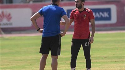 علي معلول يبدأ العلاج الطبيعي