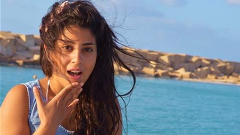 الفنانة أيتن عامر