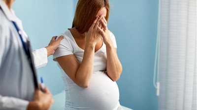 فيديو جراف| 4 نصائج لـ الوقاية من الإصابة بـ اكتئاب الحمل