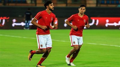 تدريبات تأهيلية لثنائي الأهلي في ملعب السلام