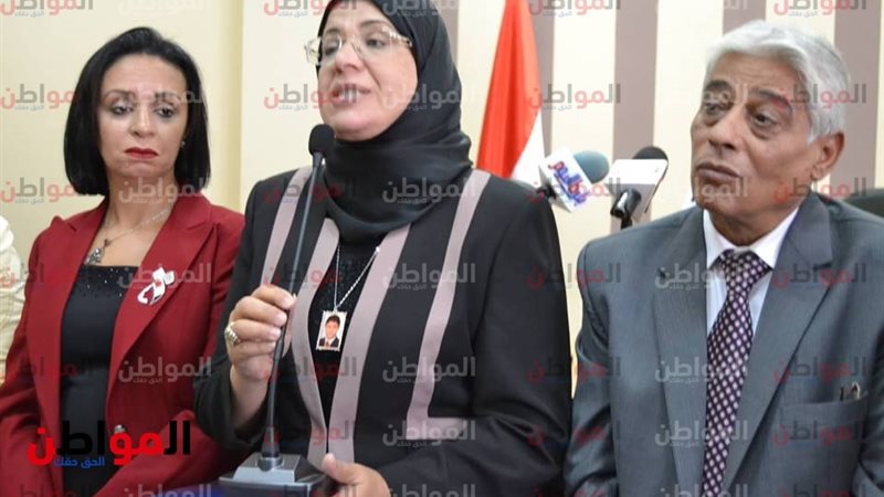 لحظة تكريم مايا مرسي