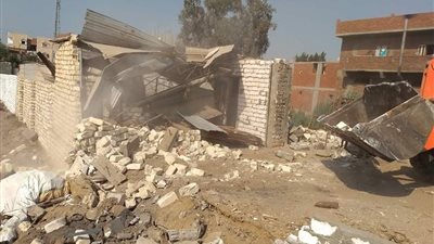 إزالة 8 حالات تعدِ خلال الموجة الحادية عشر لاسترداد أراضي الدولة في الإسماعيلية