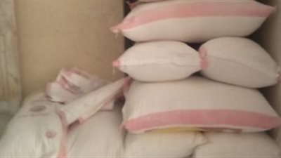 ضبط صاحب مخبز يجمع البطاقات التموينية بهدف الاستيلاء على المال العام