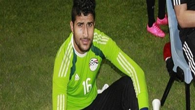 الأهلي يجهز علي لطفي لمباراة الترسانة