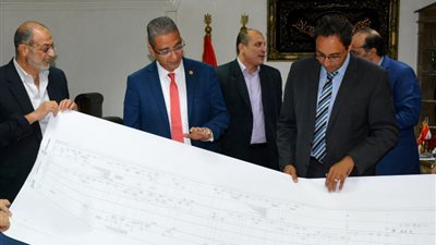 الأنصاري يؤكد على تسهيل استخراج تراخيص المباني فى سوهاج