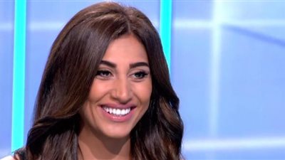 تعرف على القناة التى تتعاقد معها الفنانة دينا الشربينى فى رمضان 2019