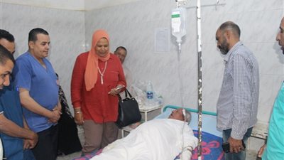 صور.. أول مصاب بحروق بالجسم بعد ارتفاع مصابي حريق الراشدة لـ 49