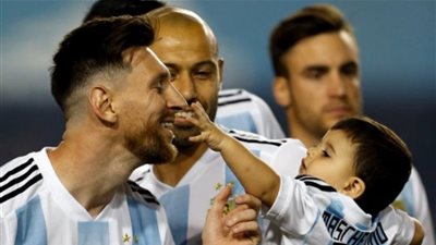 زميل ميسي السابق مرشحا لتدريب منتخب الأرجنتين