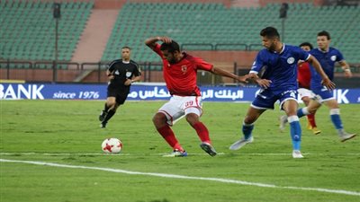الترسانة يتقدم على الأهلي 2-1 بعد مرور 60 دقيقة