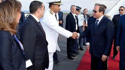 الرئيس السيسي يصل القاهرة بعد زيارة لليونان استغرقت عدة ساعات 