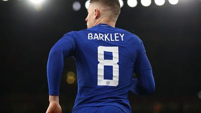 باركلي: أحلق فوق القمر في منتخب إنجلترا