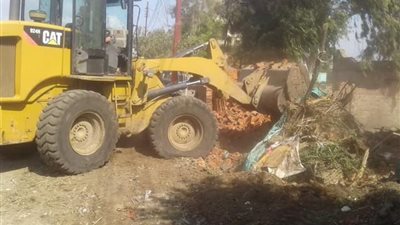 استجابة لشكاوى المواطنين.. حملات إزالة بمنطقة محطة الرحمانية في البحيرة