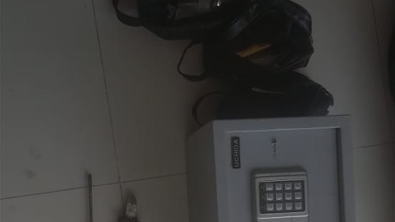 سرقة محل حلاقة شهير