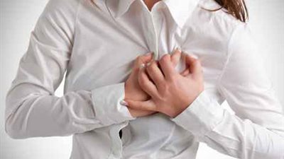 اسأل طبيب| لو قلبك بيدق جامد.. اعرف أسباب خفقان القلب وعلاجه 
