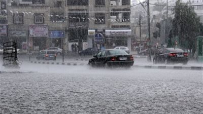 توقعات بأمطار غزيرة وعواصف رعدية تؤدي إلى توقف حركتي المرور والصيد بدمياط 