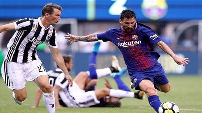يوفنتوس وبرشلونة يتنافسان على ضم لاعب جديد