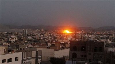 مصرع 15 شخصًا في غارتين للتحالف العربي باليمن 