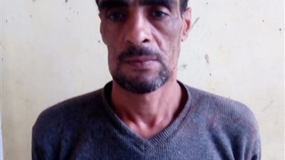 عقب سيجارة مشتعلة.. أمن القاهرة يكشف غموض حريق فاترينة كشك بمدينة نصر