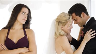 هتنسي خيانة جوزك ؟.. نساء يكشفن تجاربهن وخبير يوضح