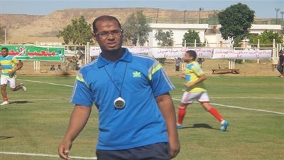 الهزيمة من هلال أسوان تجبر حمادة رسلان على الاستقالة 