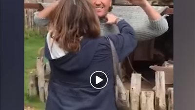 الفضول كان هيموته.. زي معدني يضع رجل في مأزق .. والسبب!