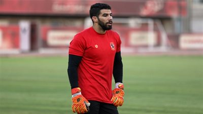 مران الأهلي.. شريف إكرامي يواصل الغياب