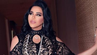صور | أحلام في جلسة تصوير مثيرة بالأسود 