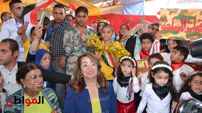 صور .. بانر من الدولة يرد على السوشيال ميديا خلال حفل ذوي الإعاقة بنصر أكتوبر