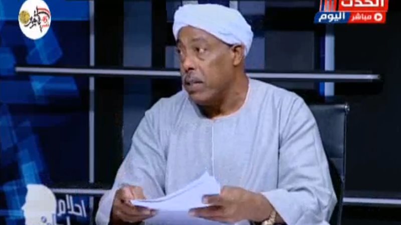 متضرر من أزمة أرض
