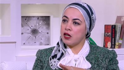 مرض الذئبة الحمراء هل يصيب النساء فقط .. سماح البكري توضح لـ 
