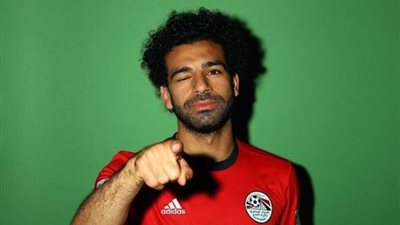 فيديو.. شاهد رد فعل مثير لمحمد صلاح على بكاء 