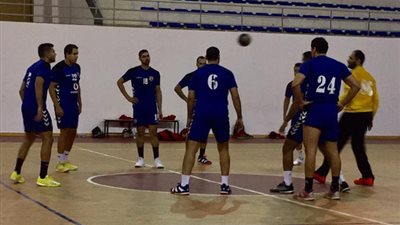 صور.. مران يد الأهلي الأول في المغرب