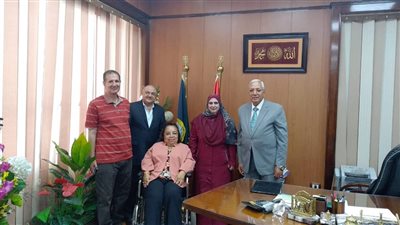 هبة هجرس ومحافظ الدقهلية يبحثان تنفيذ محافظة صديقة للأشخاص ذوي الإعاقة 