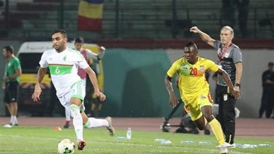 بـ10 لاعبين.. بنين تقهر الجزائر وتؤجل صعودها لأمم إفريقيا